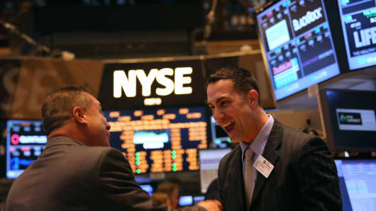 Reusable: NYSE traders happy 